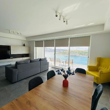 Sliema Seaview Apartment- Valletta Views - Apt 8, 49 Tigne Point Mansions Екстер'єр фото