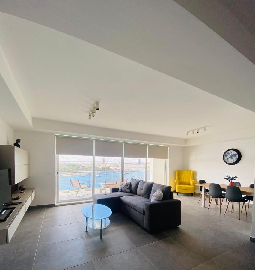 Sliema Seaview Apartment- Valletta Views - Apt 8, 49 Tigne Point Mansions Екстер'єр фото